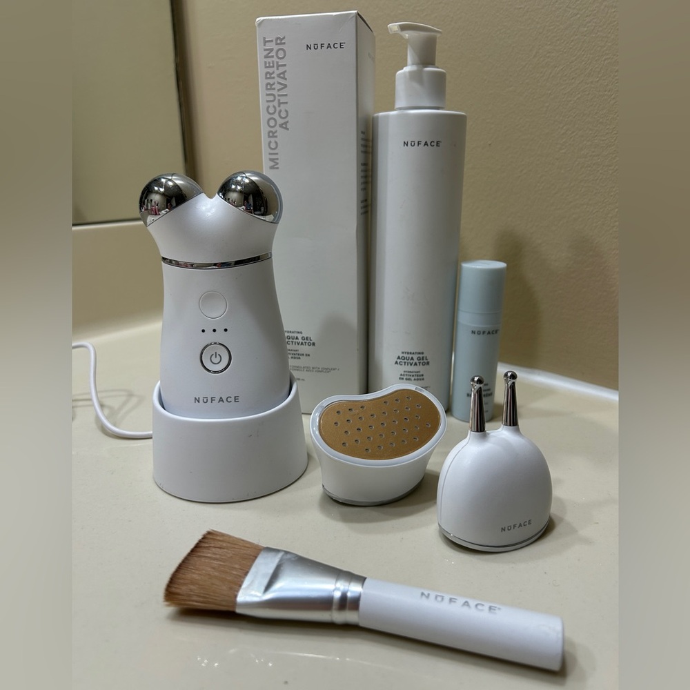 Nuface Trinity Complete Microcurrent Skincare Device Set